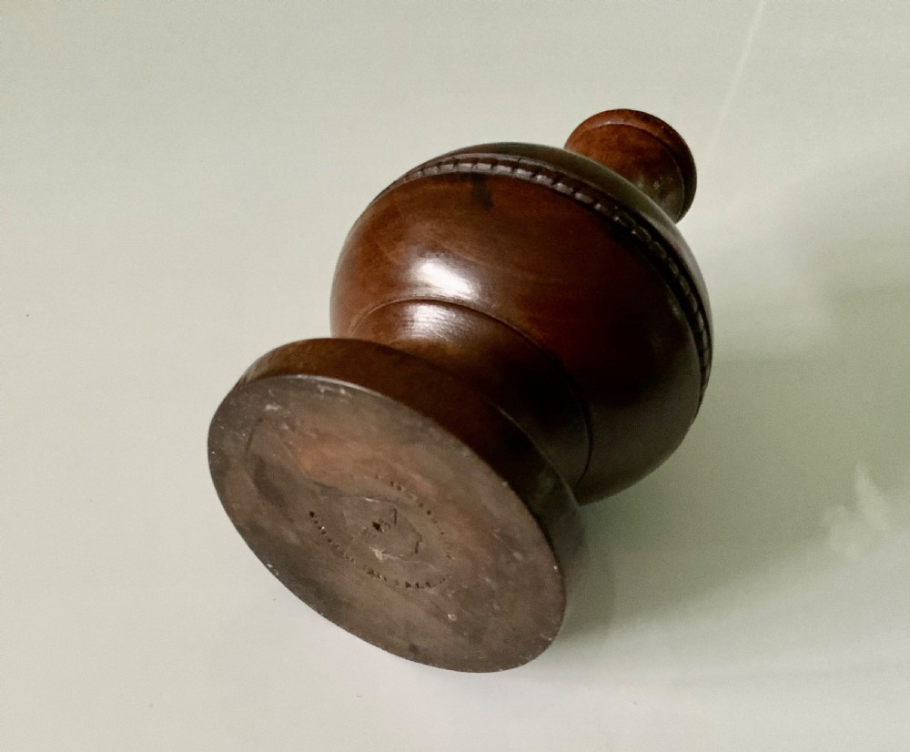 Early 19th century treen pounce pot View III