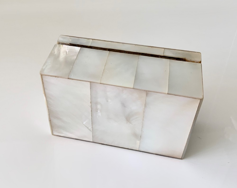 Mother of Pearl box - Lund London View VII