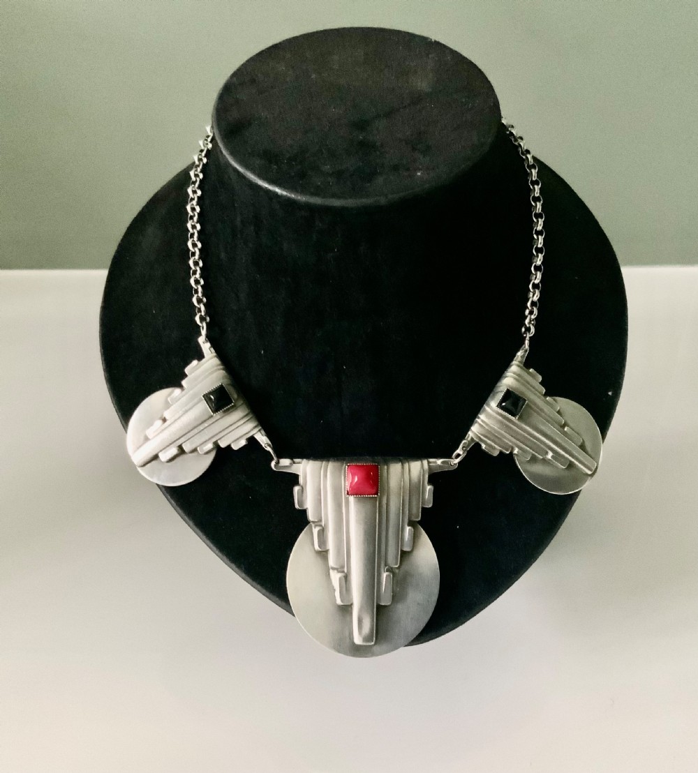Art deco necklace