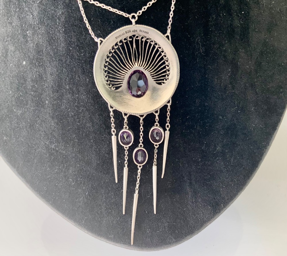Jungendstil silver and amethyst pendant View V
