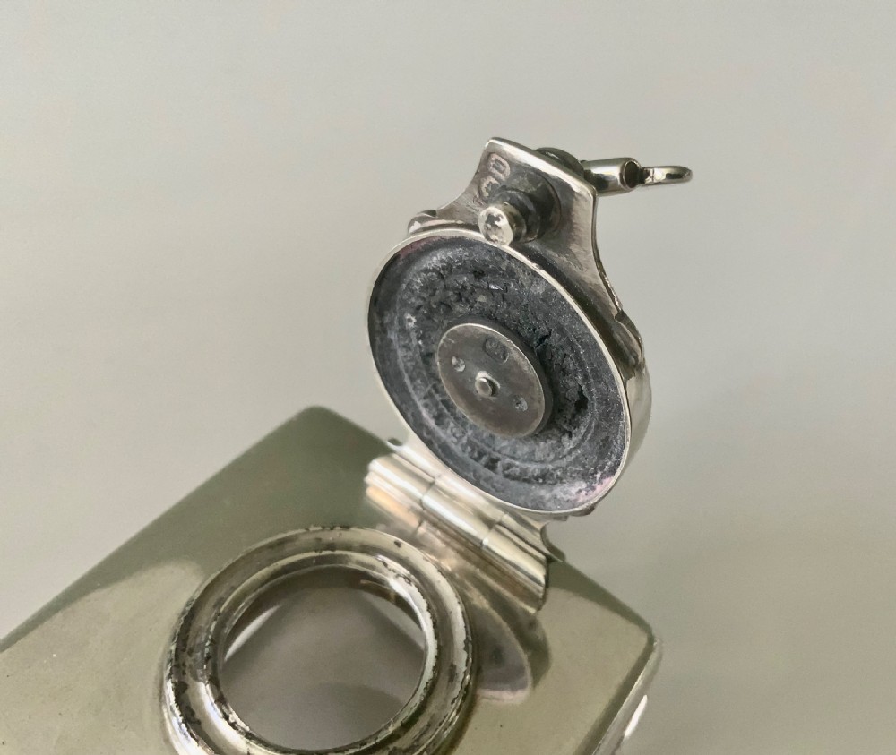 William IV silver travelling lockdown inkwell View V