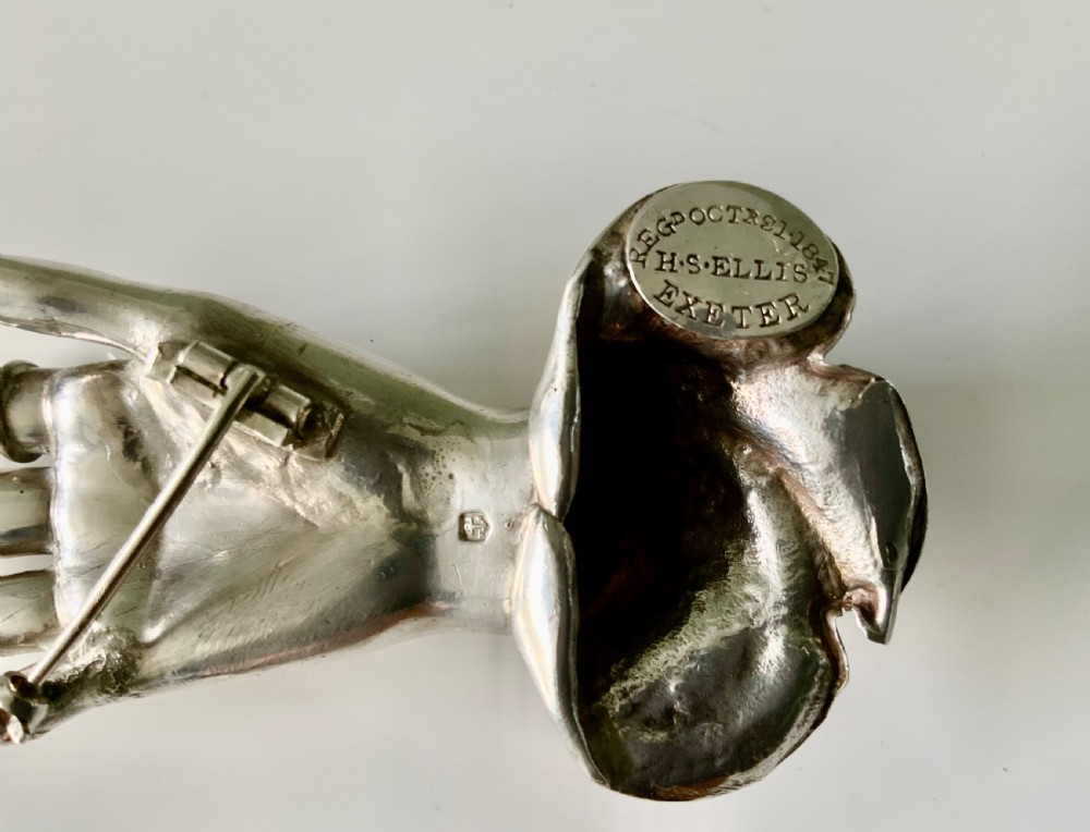 Victorian silver hand brooch - Combe Martin? View IV
