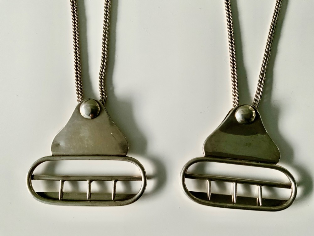 Victorian silver nurses buckles View VI