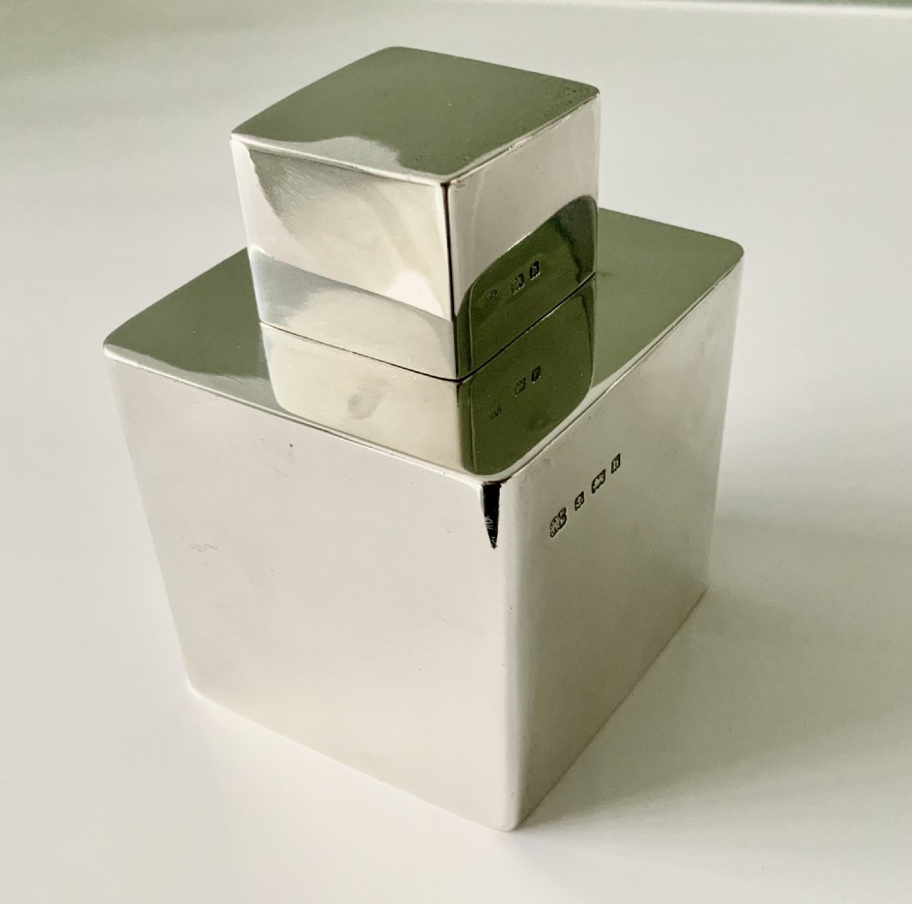 Edwardian silver diamond shape tea caddy View III