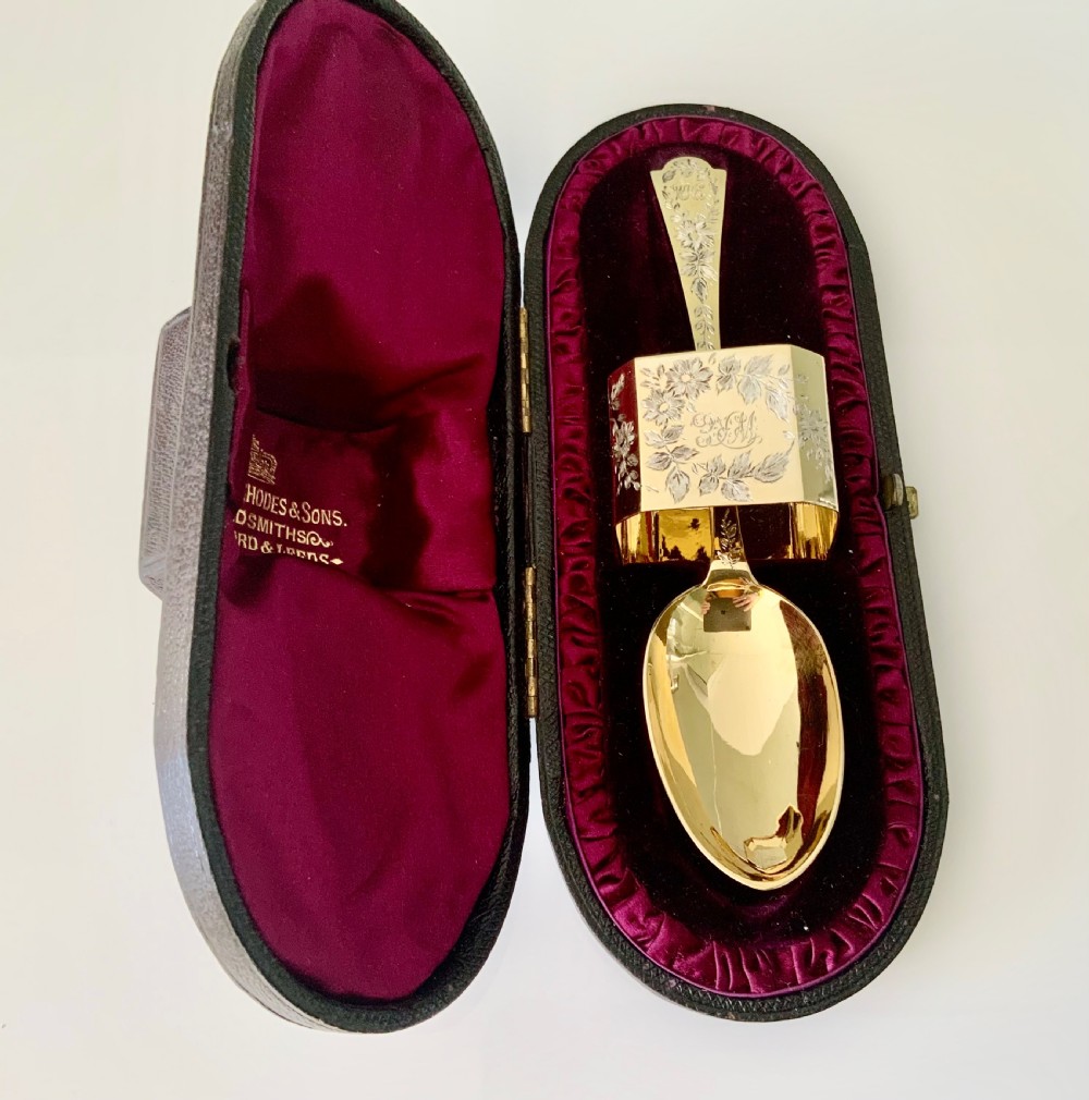 Silver gilt christening set - spoon & napkin ring View II
