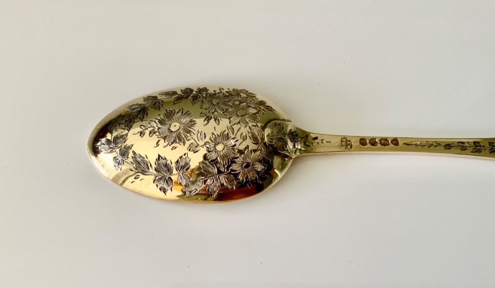 Silver gilt christening set - spoon & napkin ring View IV