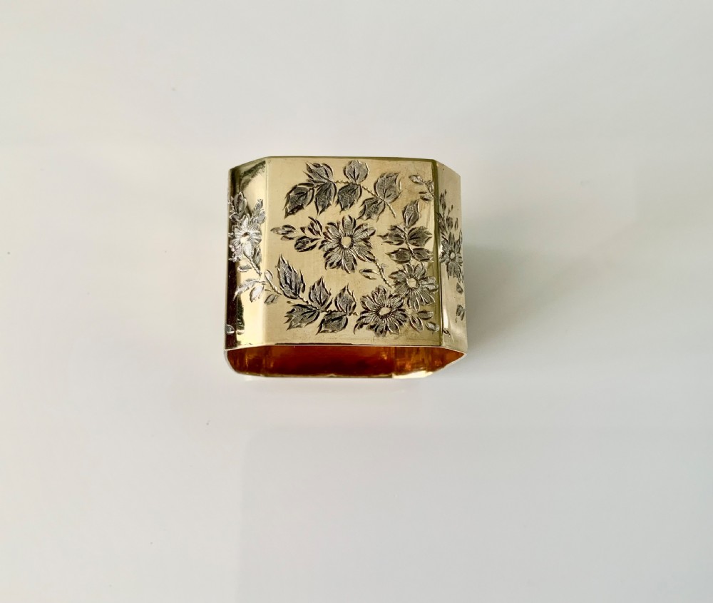 Silver gilt christening set - spoon & napkin ring View VI
