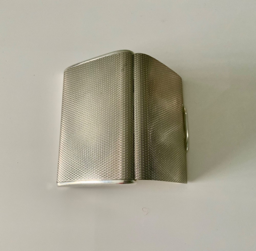 Sampson Mordan silver snuff box View IV