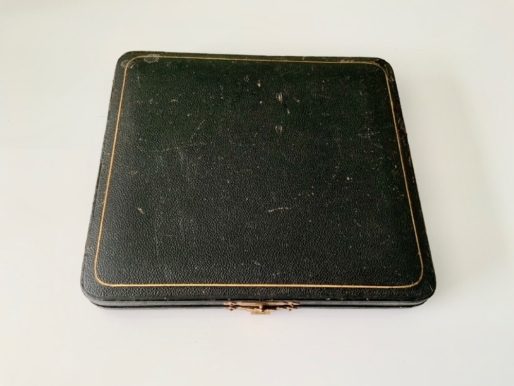 Silver pip trays - four in original box View V