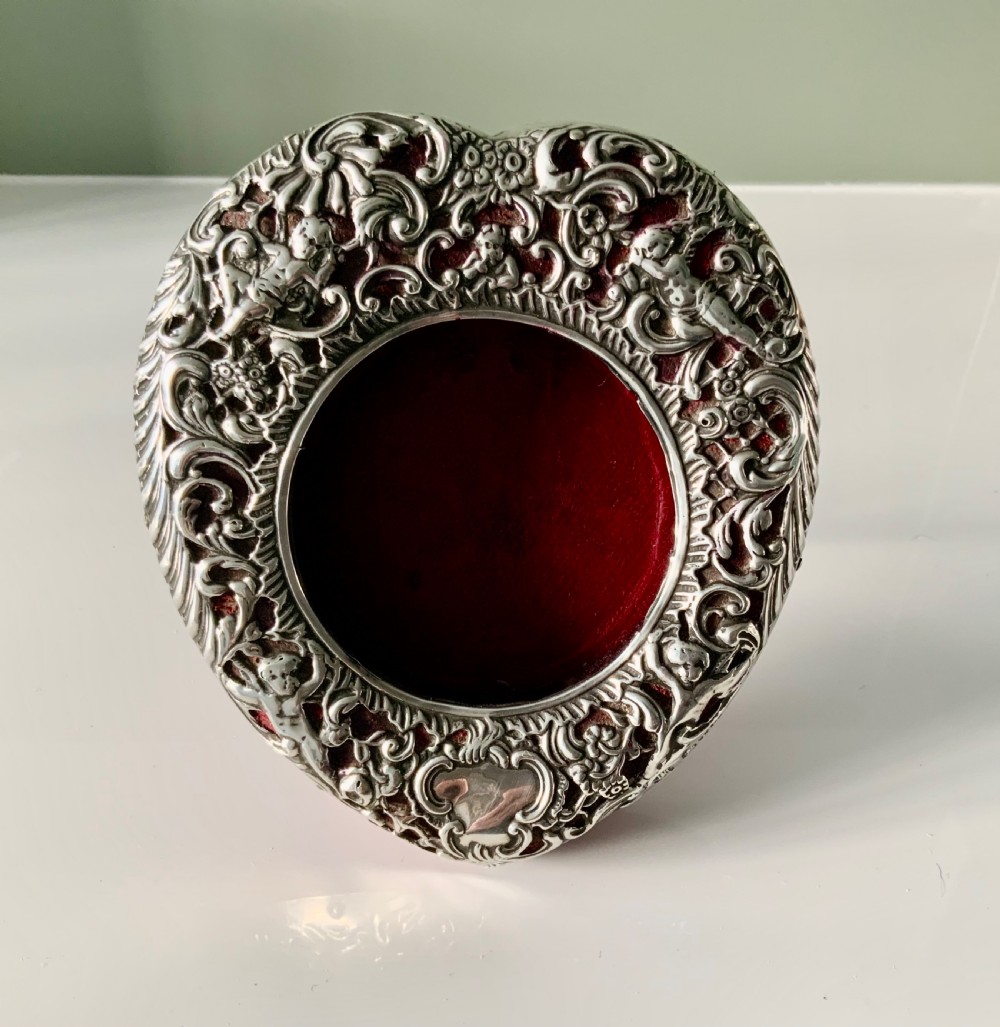 Chester heart shaped silver watch holder stand