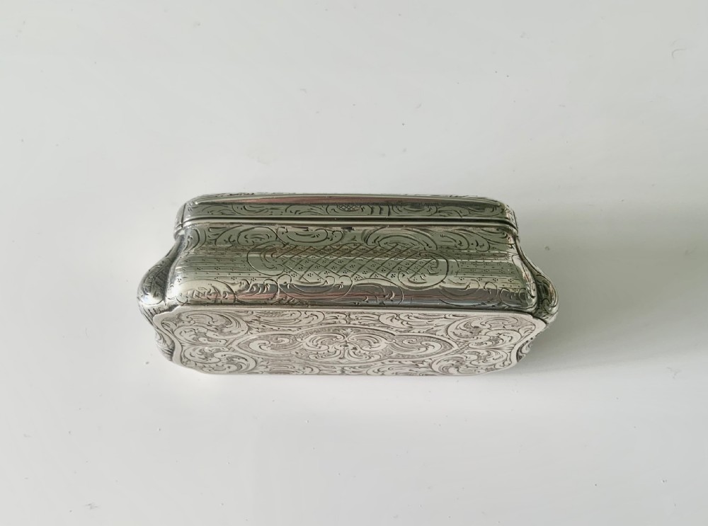 Continental 19th century silver snuff box View III