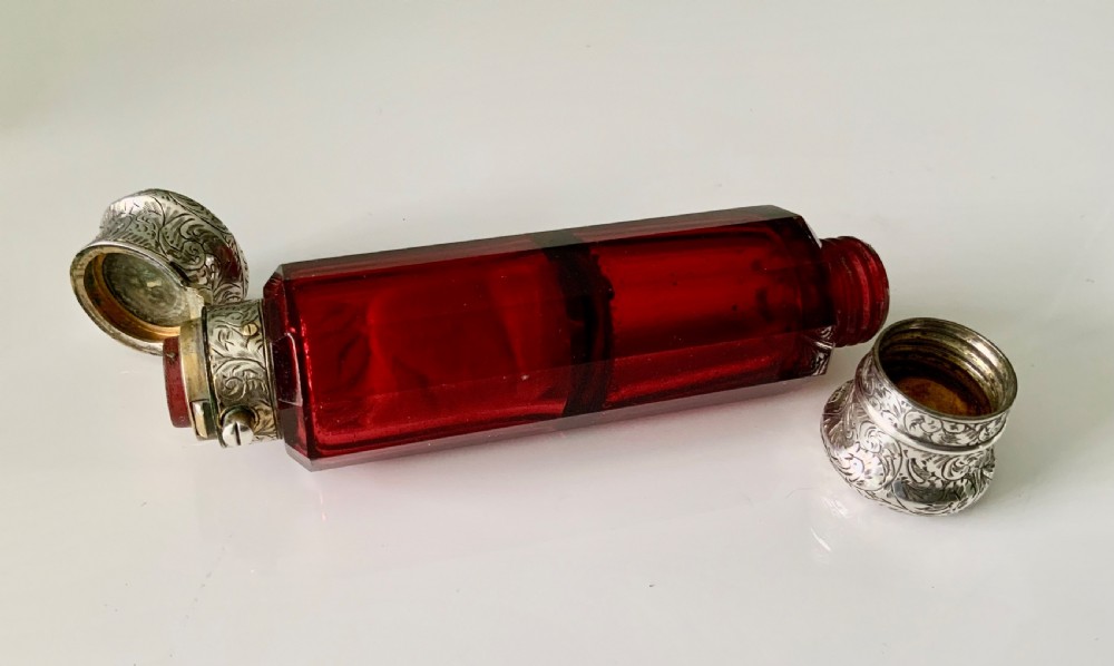 Victorian doubled ended ruby glass scent bottle