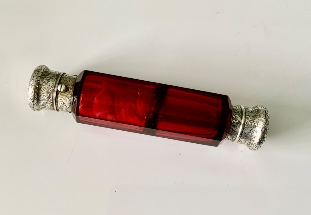 Victorian doubled ended ruby glass scent bottle View IV
