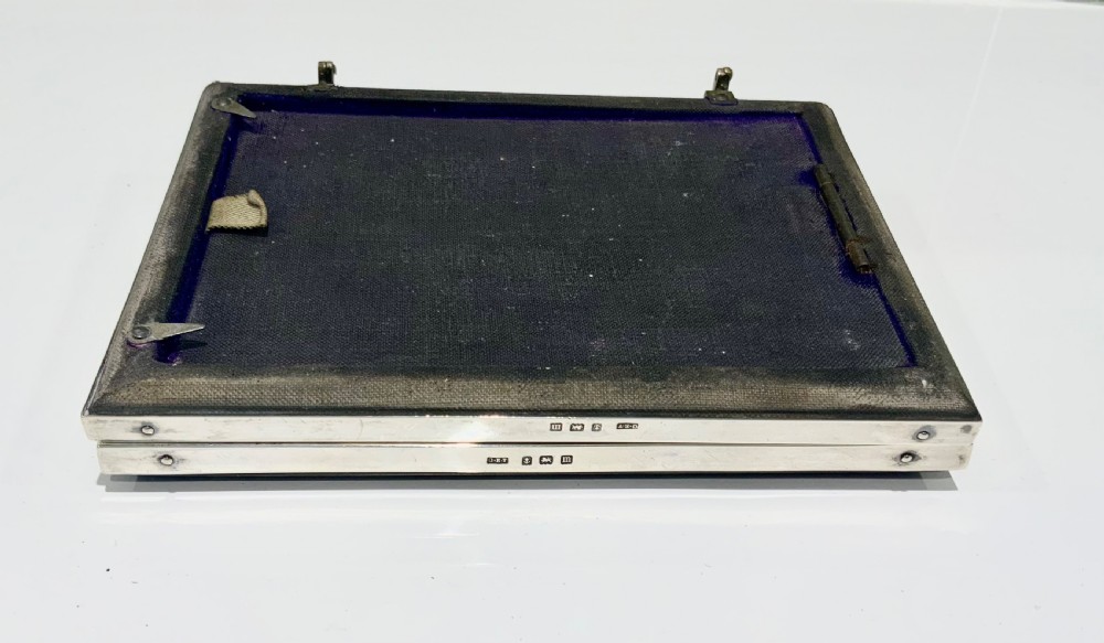 Double silver photograph frame View IV
