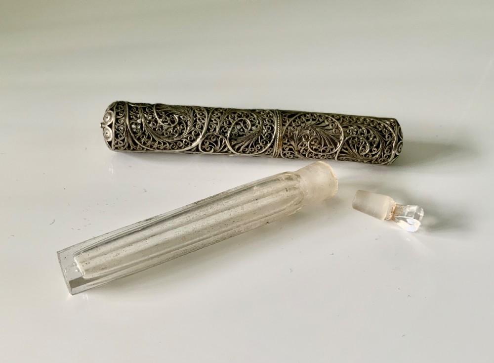 Georgian silver filigree case with glass scent bottle View IV