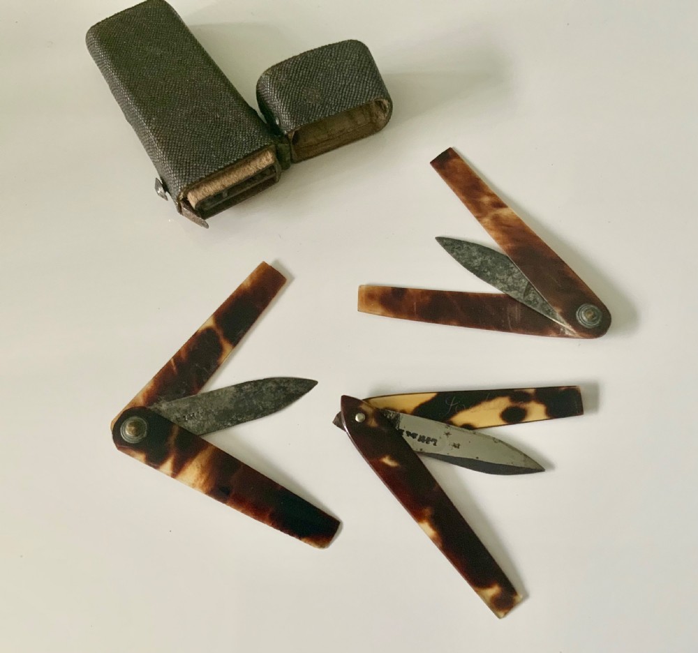 18th century Surgeons lancet case View IV