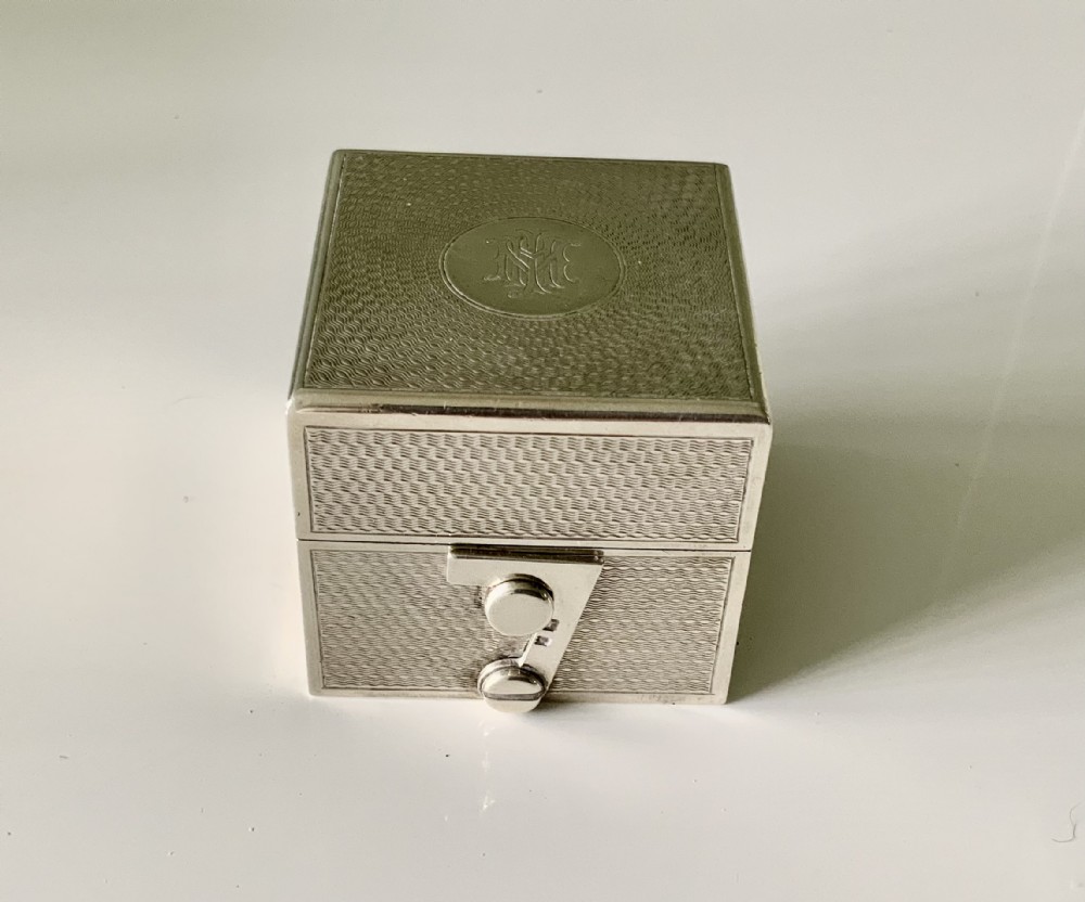 Silver travelling inkwell - Drew & Sons