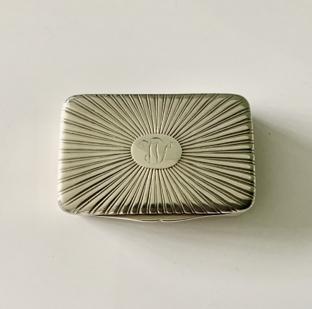 Georgian silver snuff box