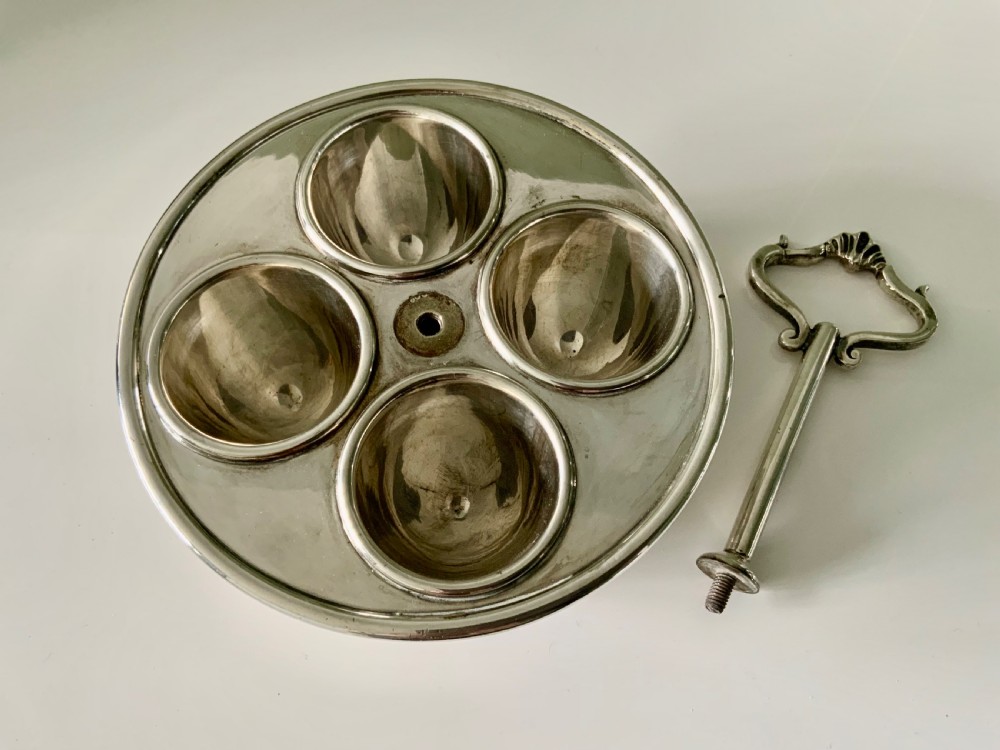 Silver plated egg warmer - Lockwood & Co View V