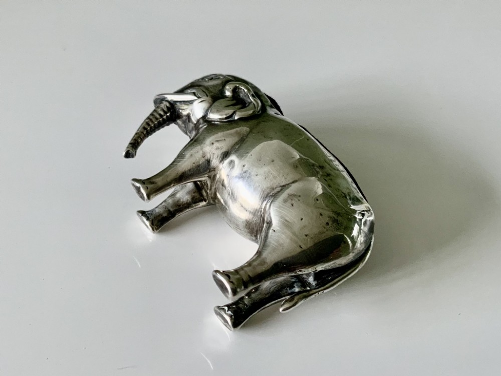 Silver elephant pin cushion View VII