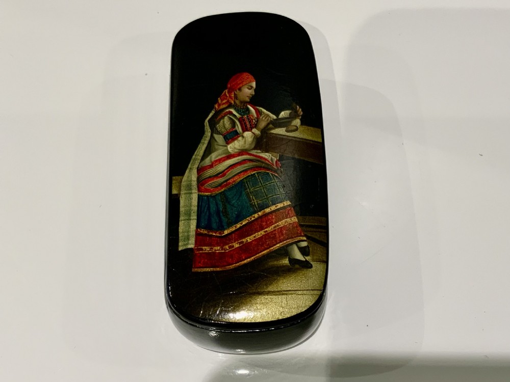 19th Century Russian papier-mâché lacquer box View II