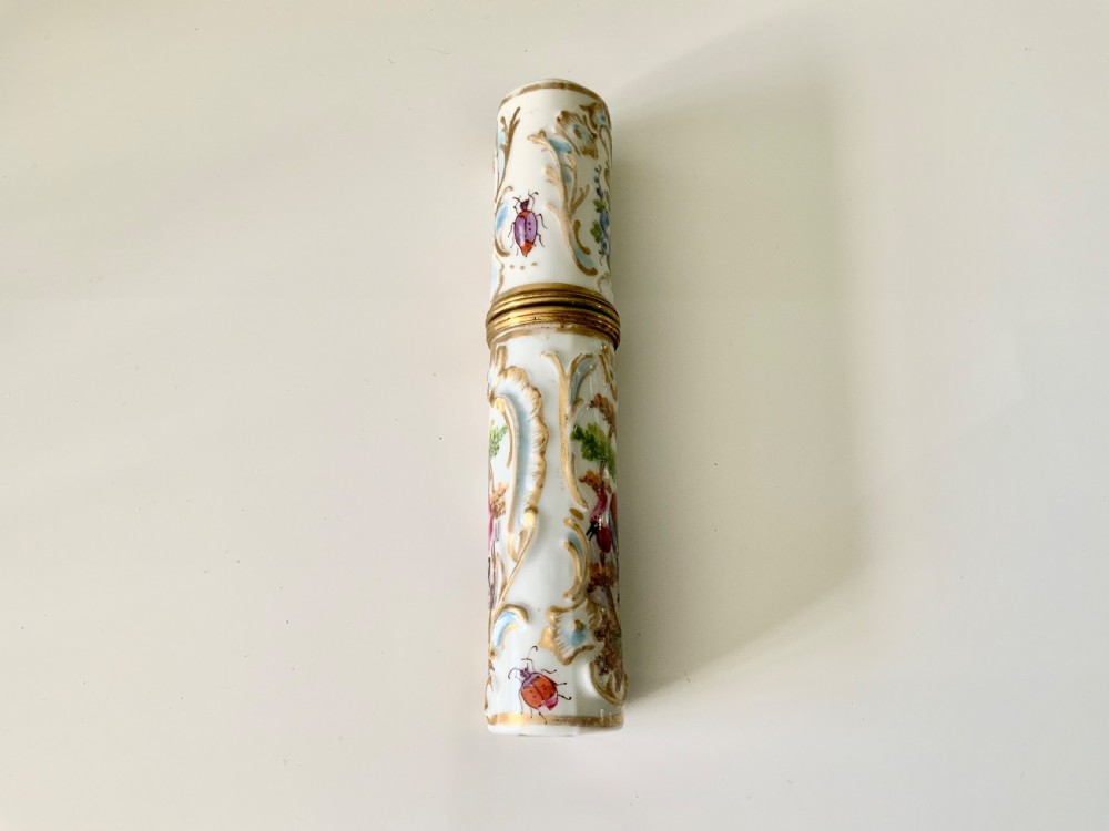 Continental porcelain bodkin case - 19th century View IV