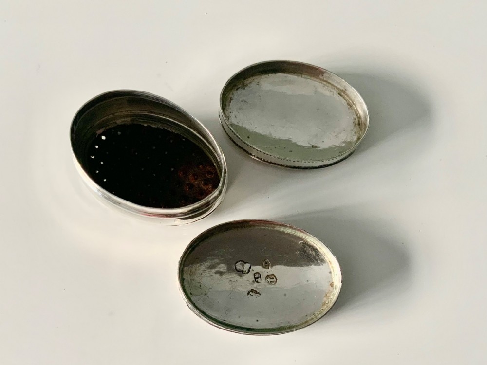 Georgian silver nutmeg grater View V