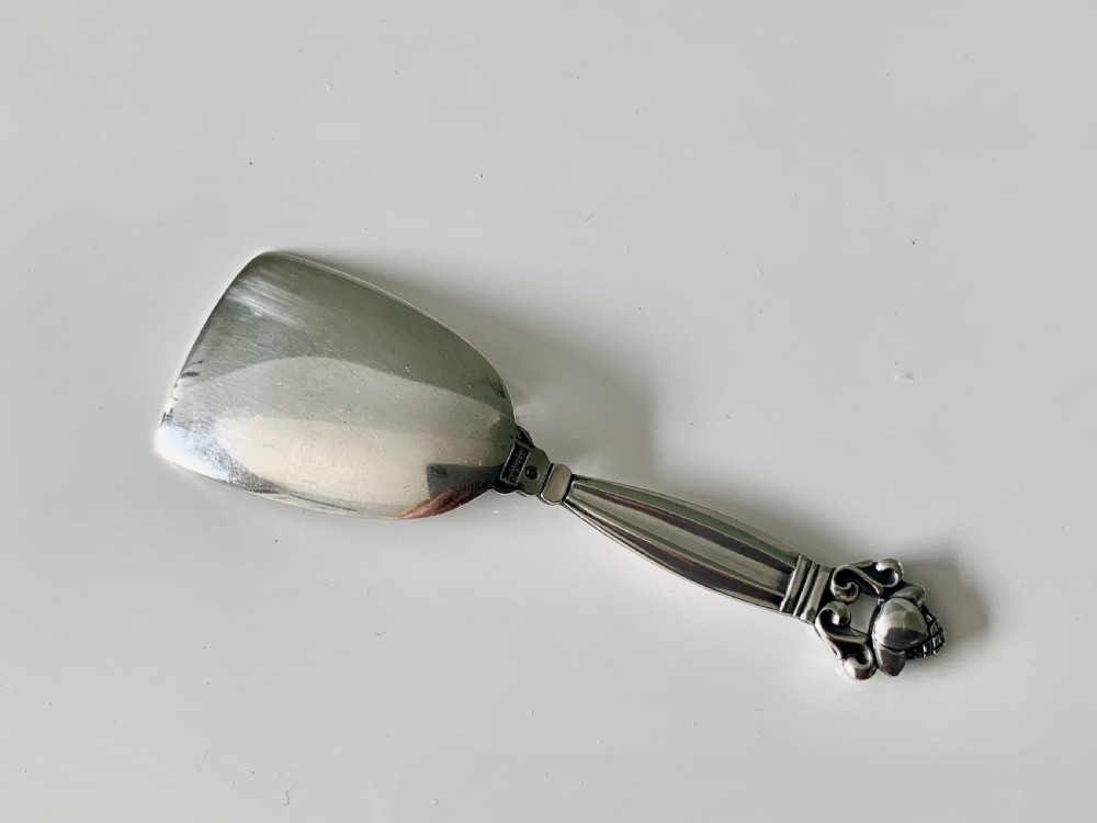Georg Jensen Acorn caddy spoon View II