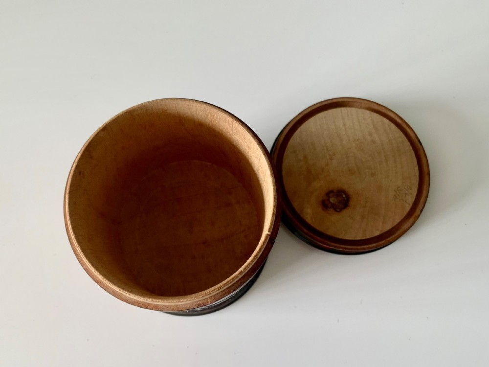 Tartanware Medlock Rolled Tape Casket View V