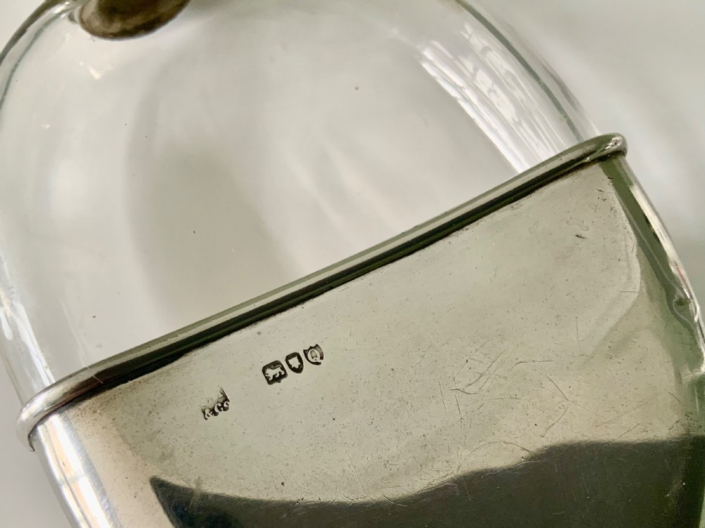 Sampson Mordan silver hipflask View IV