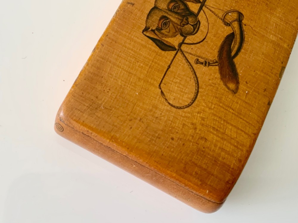 Rare 19th century Mauchline snuff box View V
