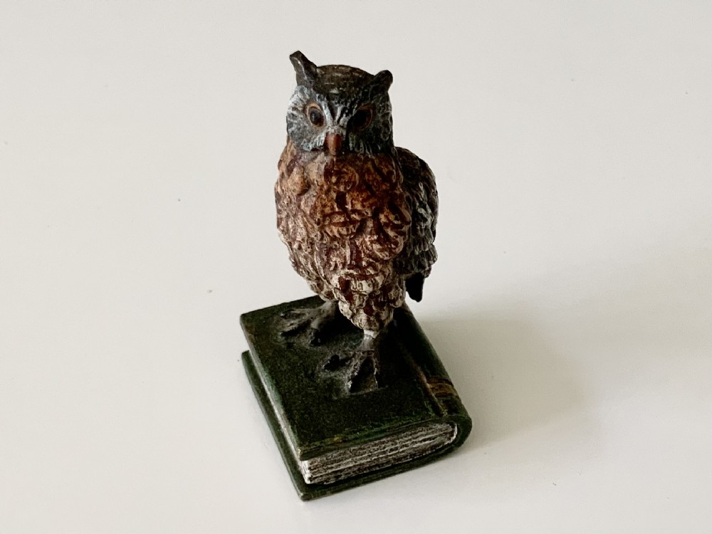 Cold painted bronze Owl 