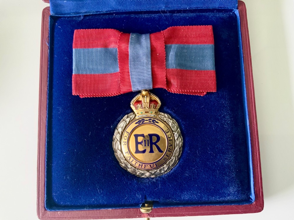 Imperial Service Medal in original leather case View II