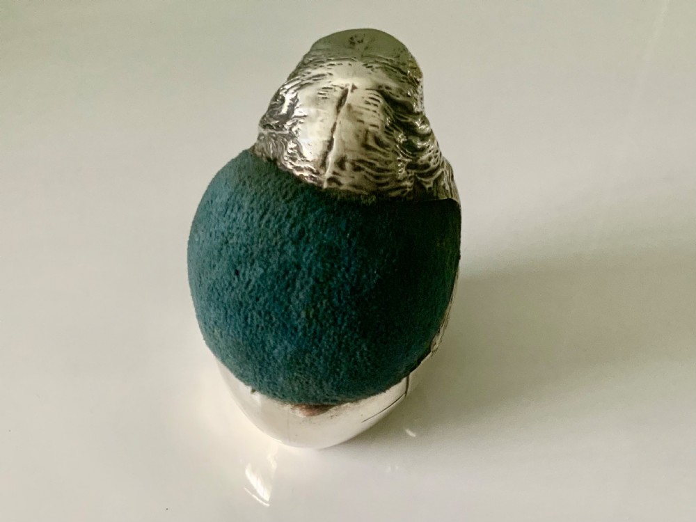 Sampson Mordan silver chick pin cushion - Large size View IV