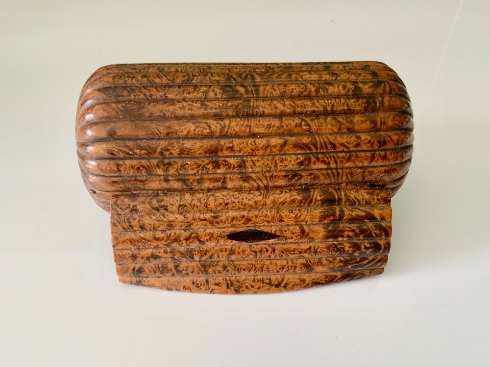 Treen table snuff box - 19th century View III