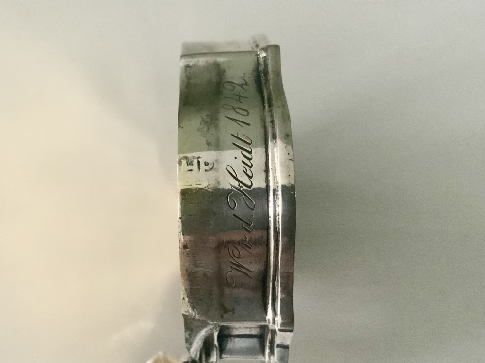 18th Century silver snuff box View VI
