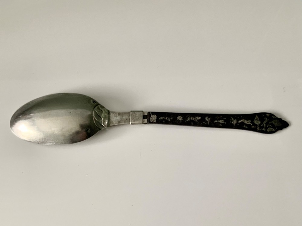 Rare 17th century folding spoon View III