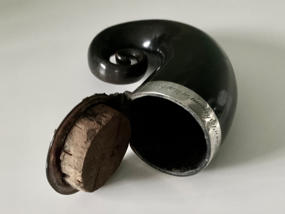 Scottish horn and silver snuff mull - interesting inscription View VII