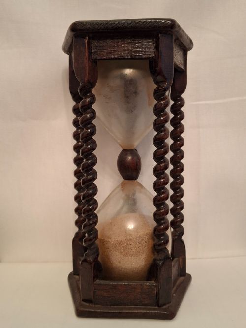 LARGE SANDTIMER BARLEY TWIST PILLARS LATE 18TH CENTURY - ADDITIONAL PHOTO 4