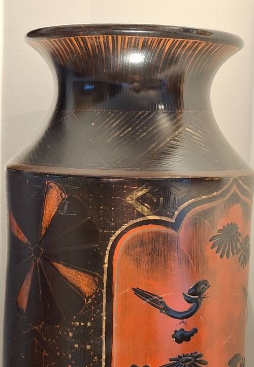 JAPANESE PORCELAIN VASE WITH LACQUER OVERPAINT CIRCA 1880 - ADDITIONAL PHOTO 5