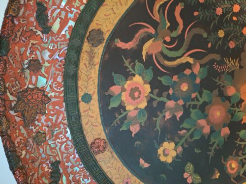 MASTERPIECE HUGE JAPANESE PORCELAIN CHARGER IN TOTAI WITH CINNABAR LACQUER HOO BIRD PHOENIX 51 CM CIRCA 1880 - ADDITIONAL PHOTO 6
