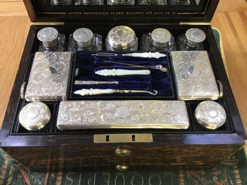 RARE ASPREY COROMANDAL VANITY CASE WTTH CRYSTAL CUT BOTTLES TRAYS 1862 - ADDITIONAL PHOTO 1