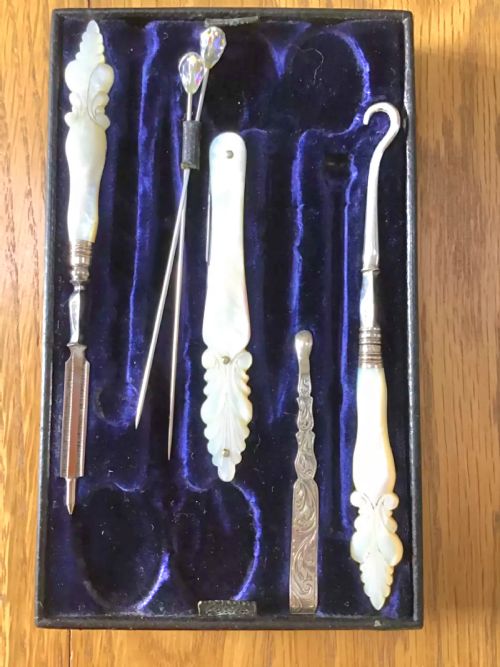 RARE ASPREY COROMANDAL VANITY CASE WTTH CRYSTAL CUT BOTTLES TRAYS 1862 - ADDITIONAL PHOTO 3