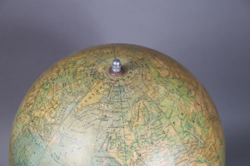 GERMAN RATHS PHYSIKALISCHER PHYSICAL DESK GLOBE DATED 1950 - ADDITIONAL PHOTO 2