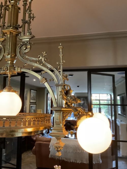 HUGE GOTHIC ARTS AND CRAFTS VICTORIAN BRASS CHANDELIER CIRCA 1880 - ADDITIONAL PHOTO 3