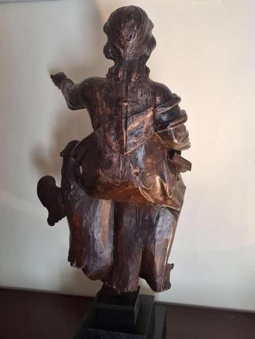 EARLY ECCLESIASTICAL CARVED WOOD STATUE OF SAINT JOHN WITH EAGLE CIRCA 1750 - ADDITIONAL PHOTO 5
