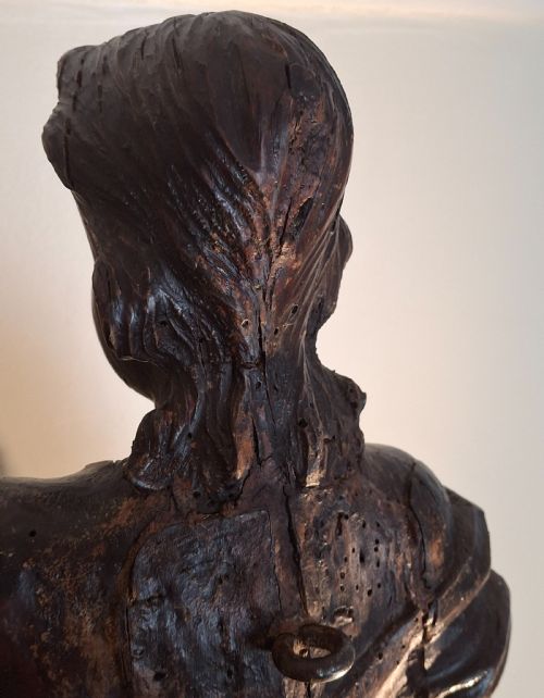 EARLY ECCLESIASTICAL CARVED WOOD STATUE OF SAINT JOHN WITH EAGLE CIRCA 1750 - ADDITIONAL PHOTO 7
