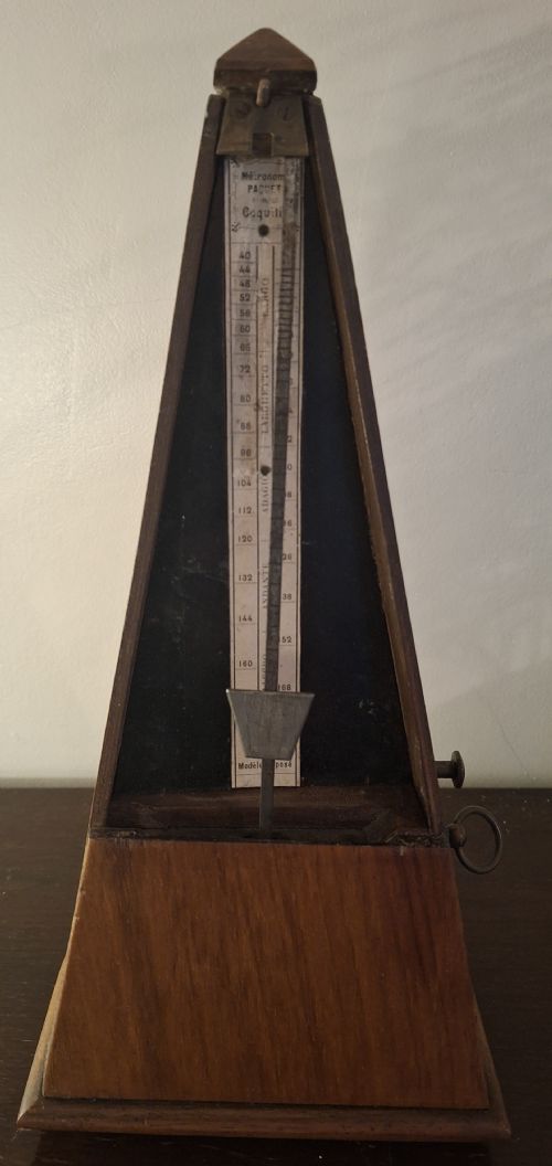 RARE METRONOME IN WALNUT COQUILLE SHELL CIRCA 1910 - ADDITIONAL PHOTO 3
