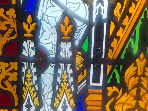 RARE PAIR OF GOTHIC STAINED GLASS PANELS CIRCA 1850 - ADDITIONAL PHOTO 10
