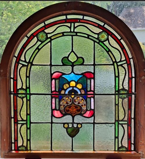 PAIR OF EDWARDIAN STAINED GLASS WINDOWS CIRCA 1910 - ADDITIONAL PHOTO 10